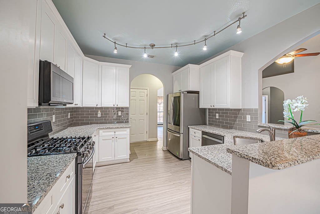 3235 3235 Crestview Drive Cumming - 34