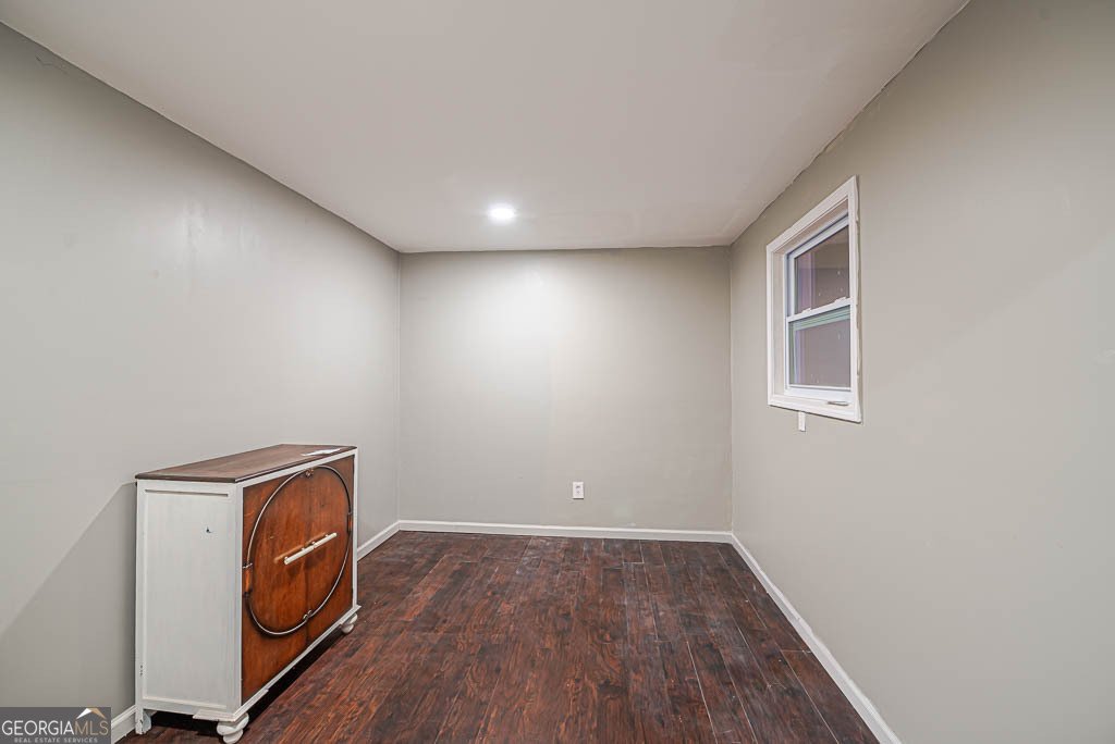 3235 3235 Crestview Drive Cumming - 66