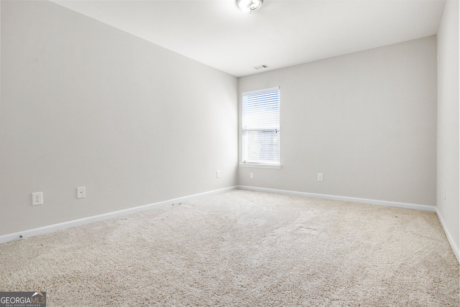 1502 Silver Mist Circle Powder Springs - 12