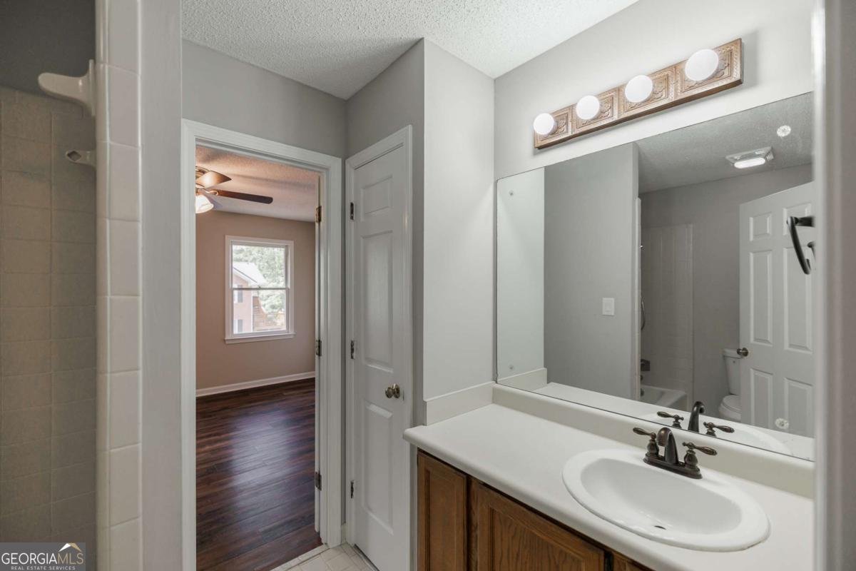 345 Research Drive Athens - 26