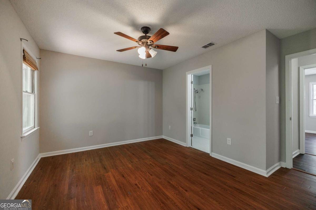 345 Research Drive Athens - 28