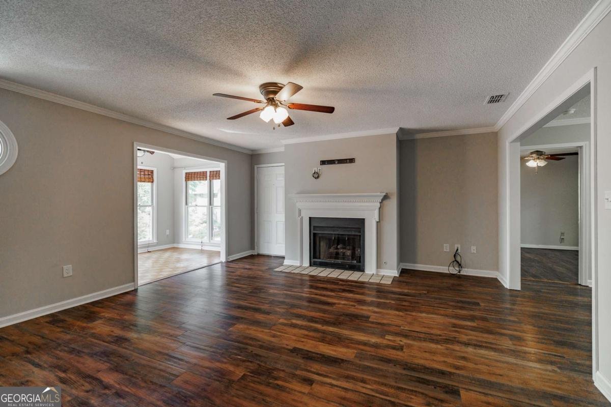 345 Research Drive Athens - 7