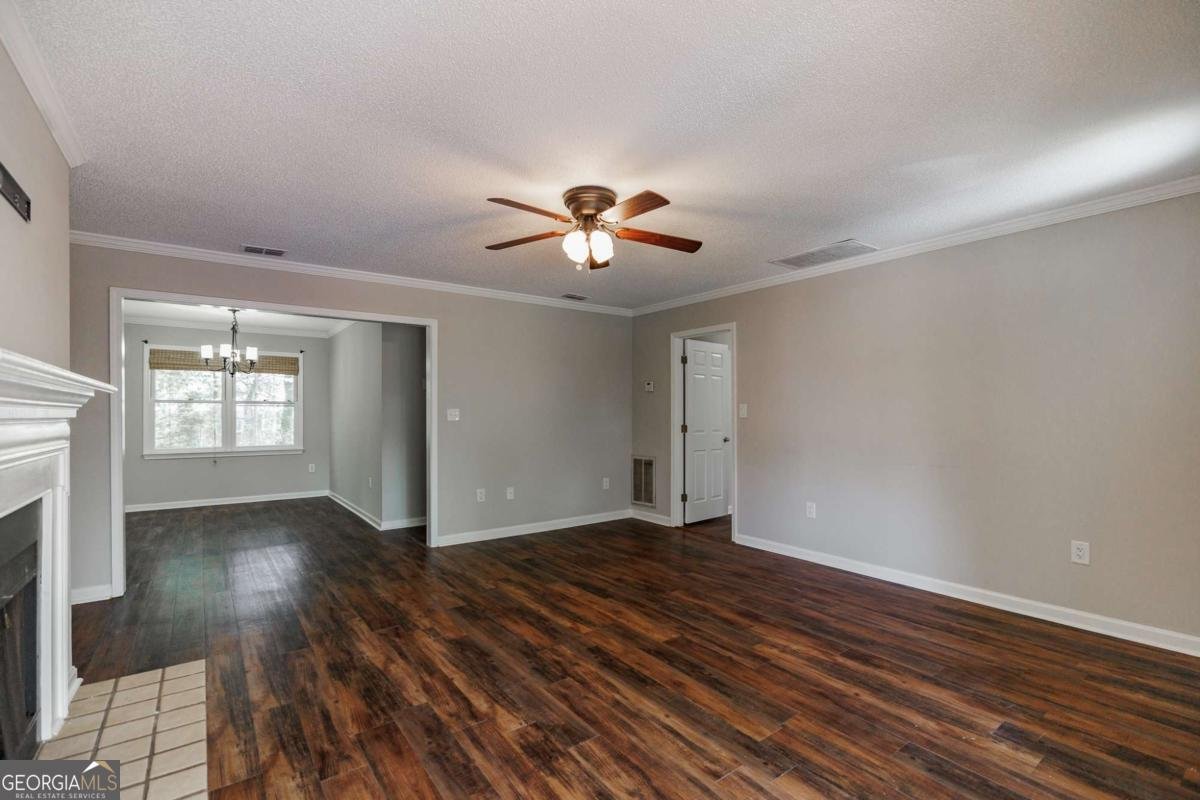 345 Research Drive Athens - 8
