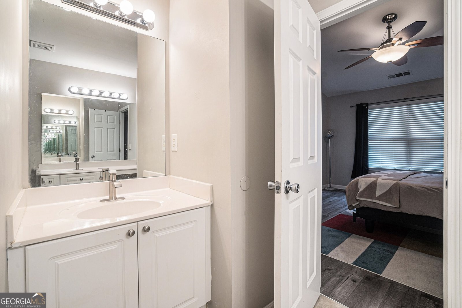 1137 Liberty Parkway Atlanta - 15