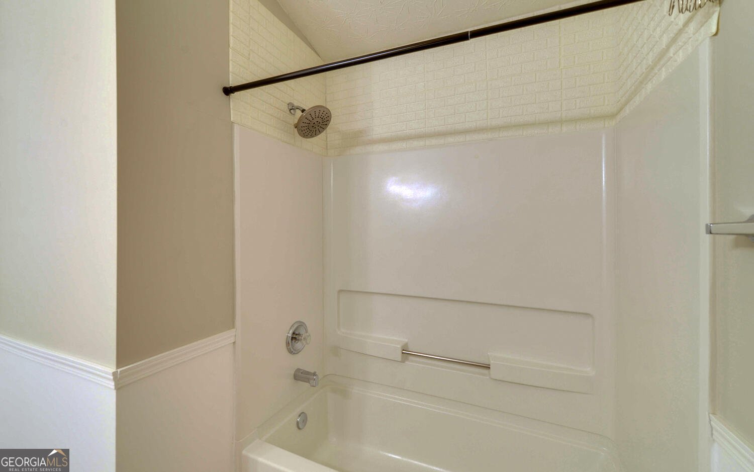 2800 Araglin Drive Dacula - 23