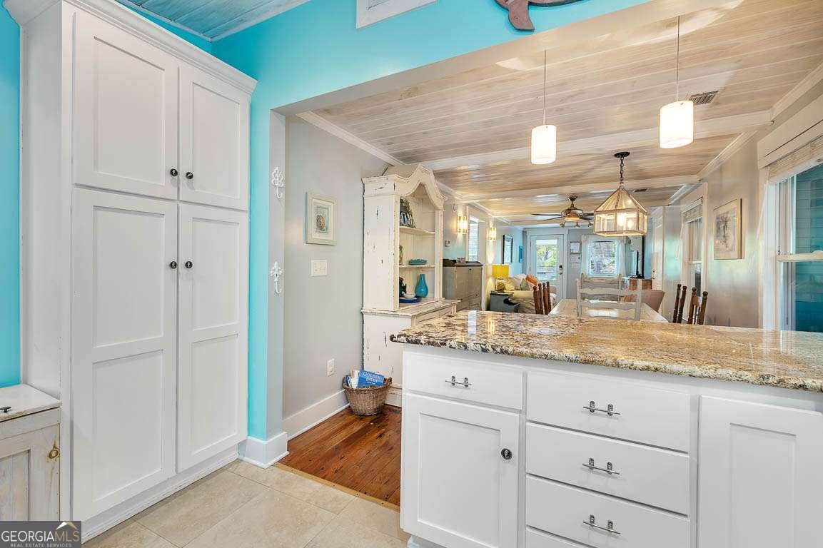 1129 College Street St. Simons - 12