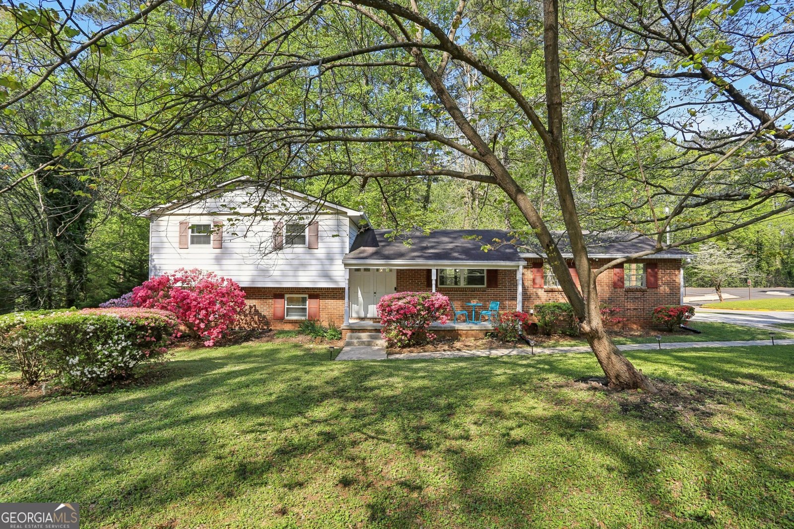 1649 Clairmont Way Brookhaven - 1