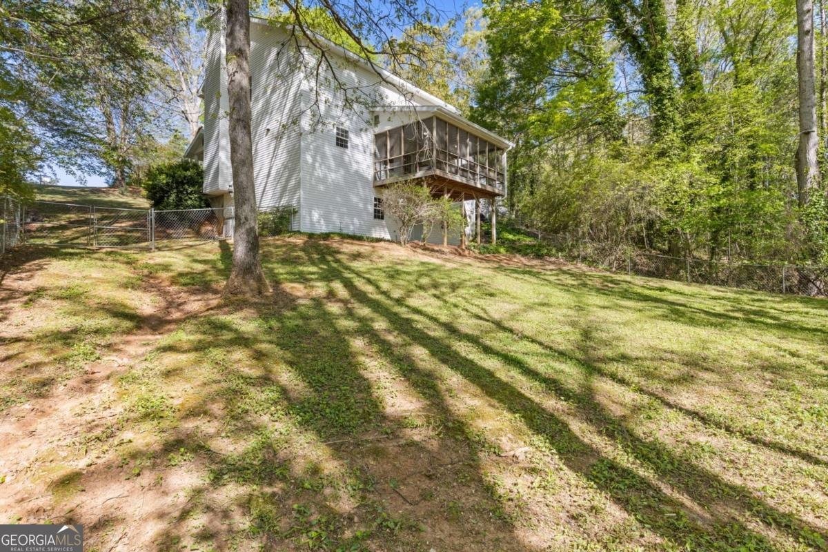 2315 Fisher Drive Loganville - 27
