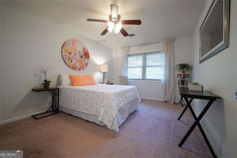 3668 Kingsboro Road Atlanta - 15