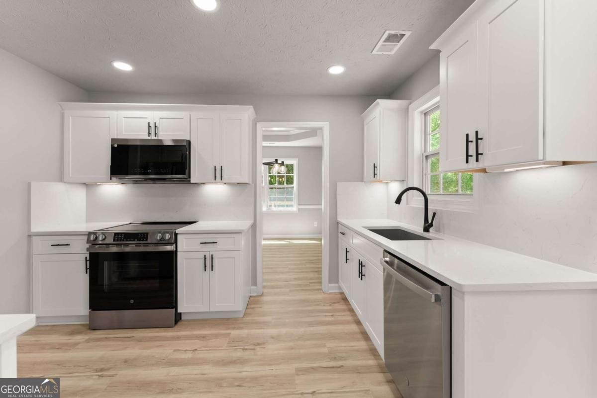 704 Poplar Springs Road Hoschton - 20