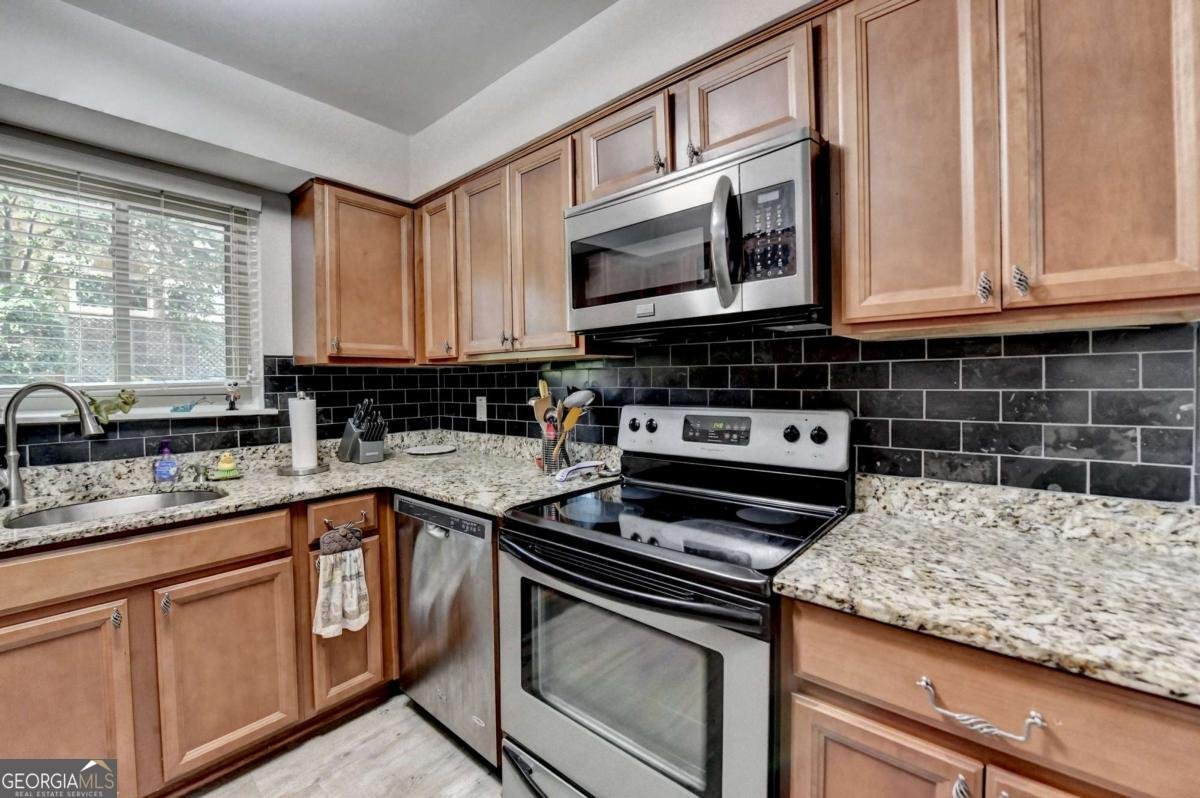 1119 Riverbend Club Drive Atlanta - 13