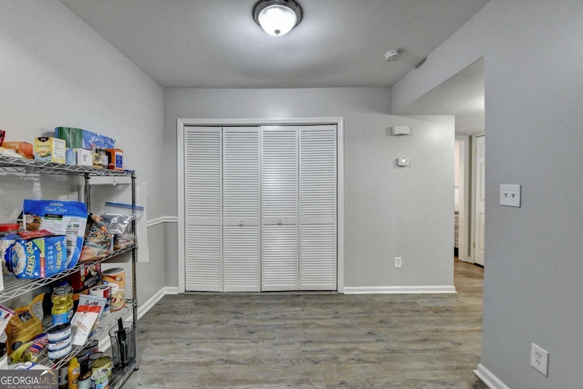 1119 Riverbend Club Drive Atlanta - 15