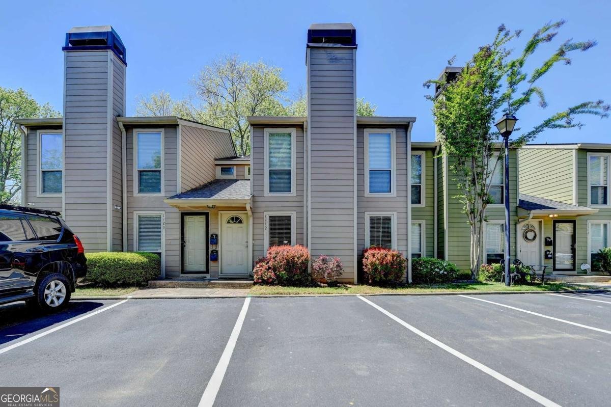 1119 Riverbend Club Drive Atlanta - 3