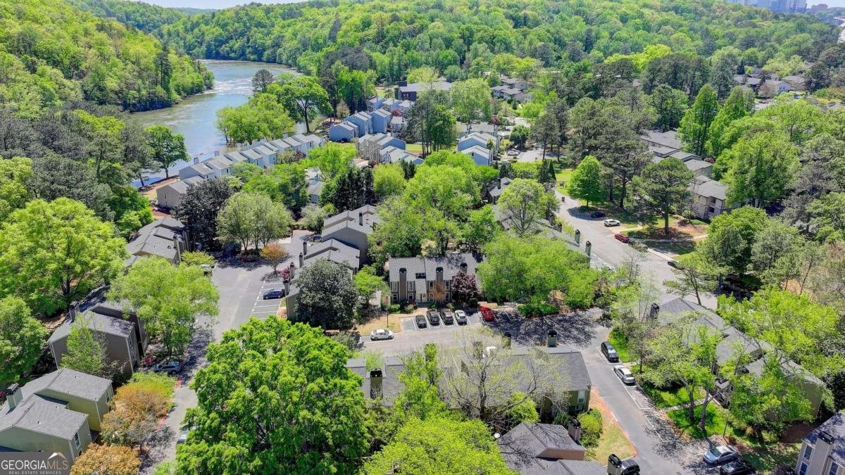 1119 Riverbend Club Drive Atlanta - 36