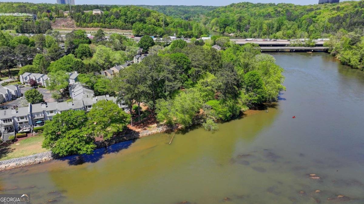 1119 Riverbend Club Drive Atlanta - 39
