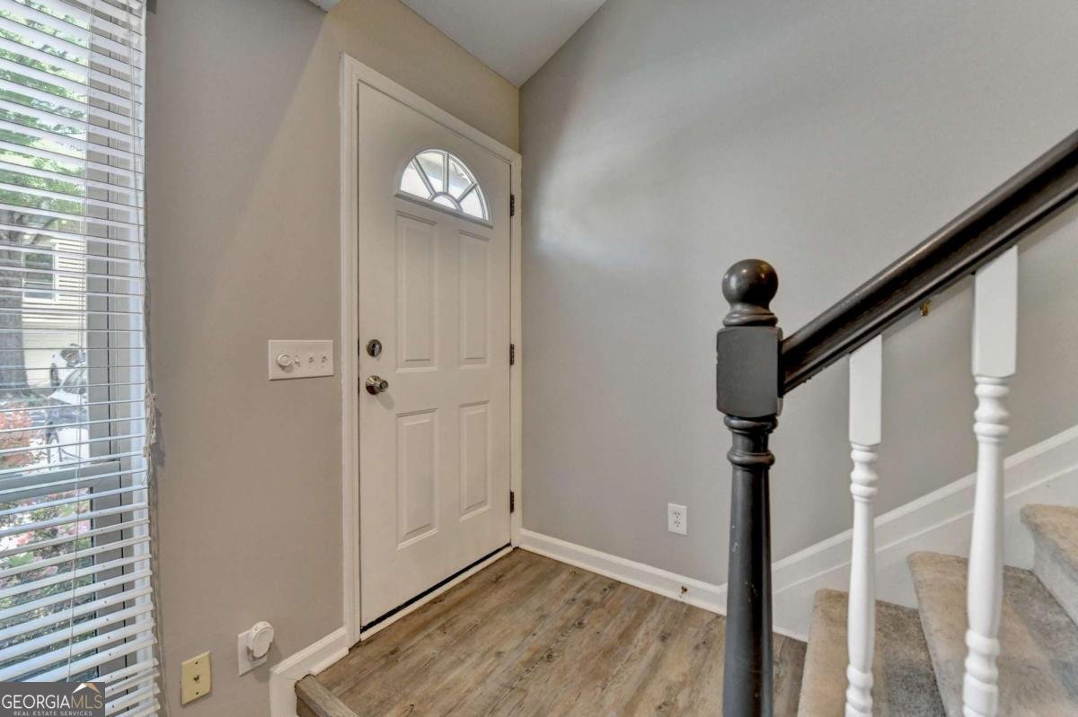 1119 Riverbend Club Drive Atlanta - 4