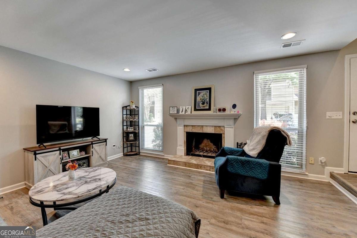 1119 Riverbend Club Drive Atlanta - 7