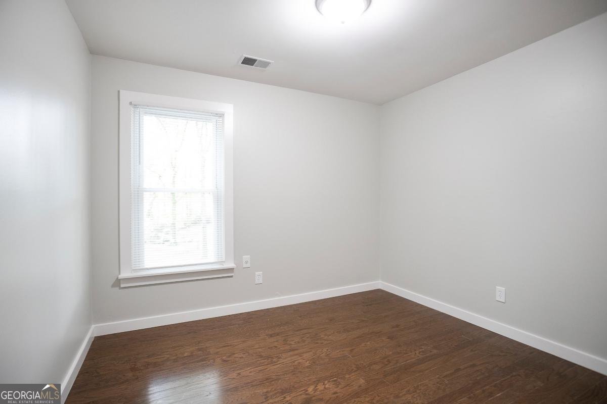 4225 Hidden Meadow Circle Buford - 40