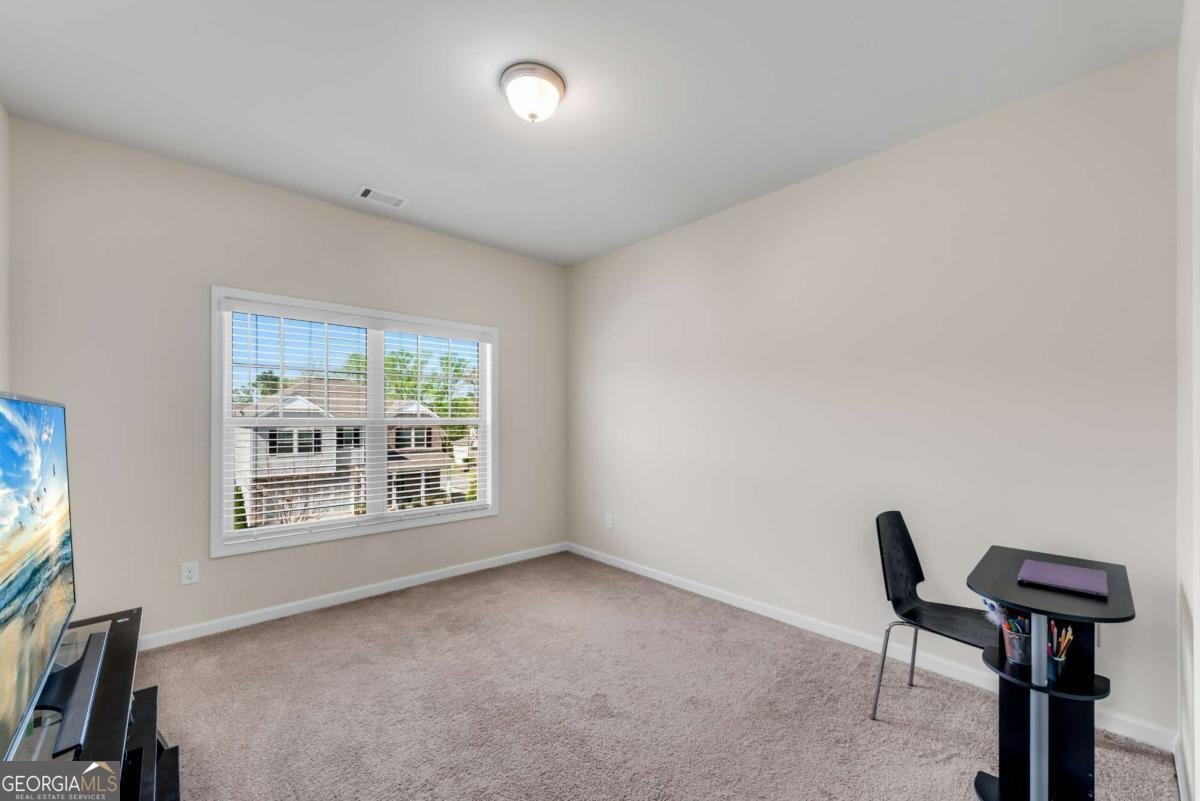 3950 Grandview Manor Drive Cumming - 34
