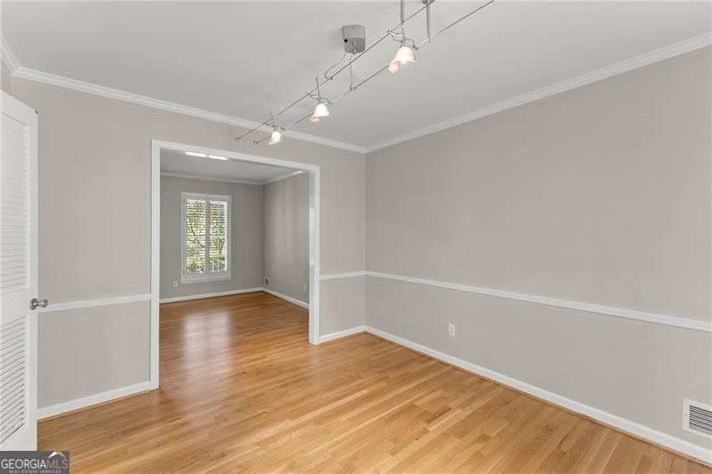 4044 Ashentree Drive Brookhaven - 10