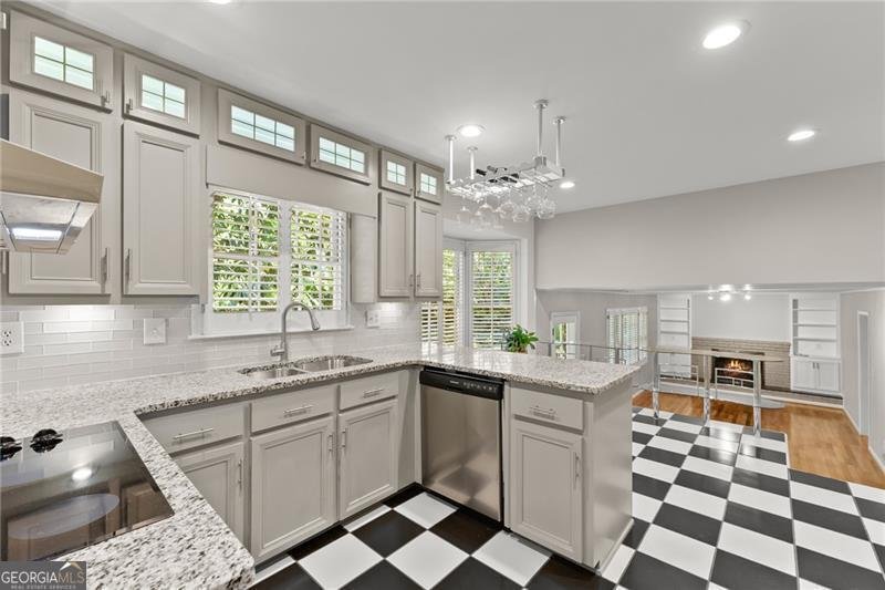 4044 Ashentree Drive Brookhaven - 15