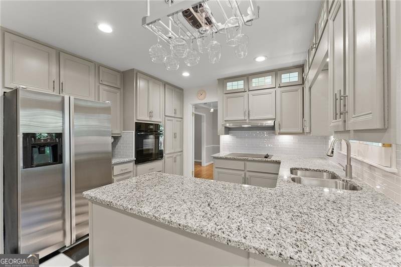4044 Ashentree Drive Brookhaven - 16