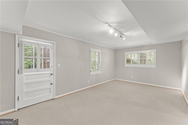 4044 Ashentree Drive Brookhaven - 23