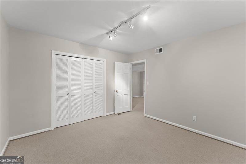 4044 Ashentree Drive Brookhaven - 26