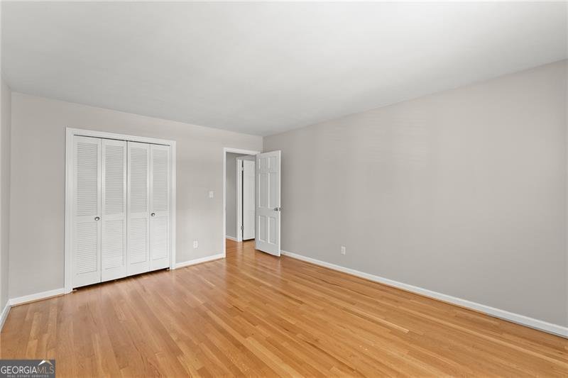 4044 Ashentree Drive Brookhaven - 40