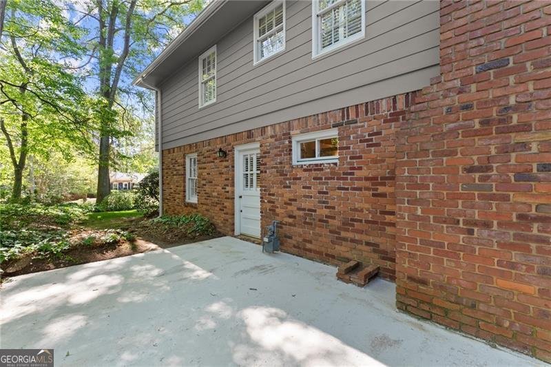 4044 Ashentree Drive Brookhaven - 47