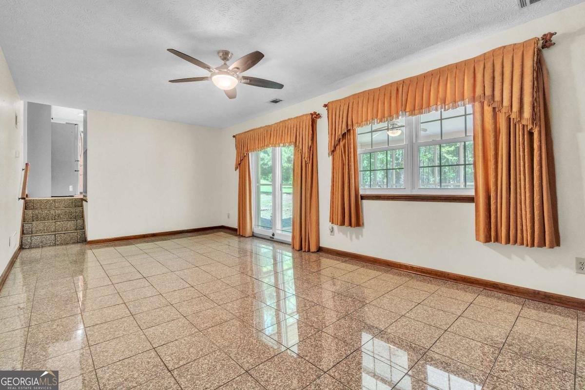 9082 Chestnut Lake Drive Jonesboro - 19