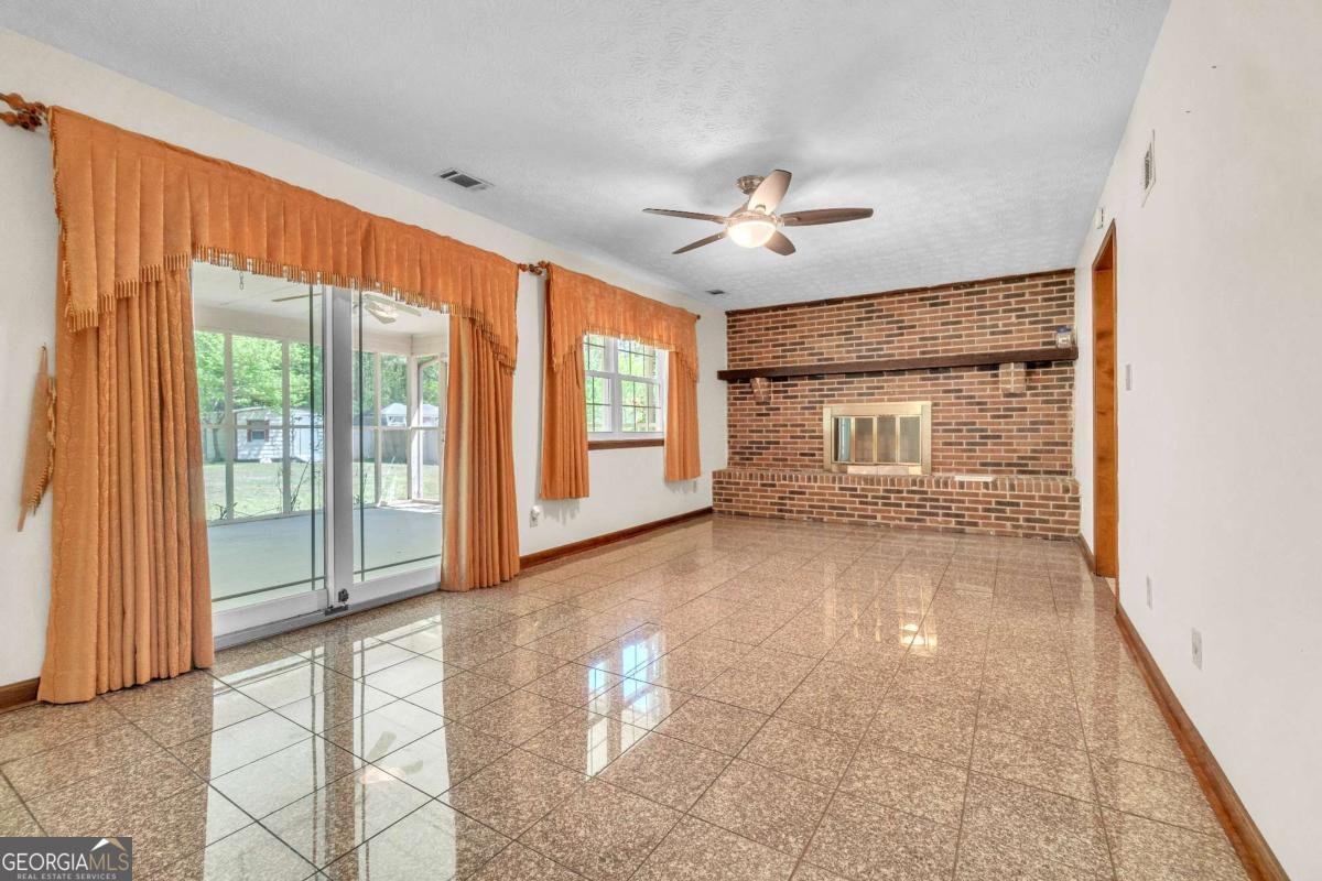 9082 Chestnut Lake Drive Jonesboro - 20