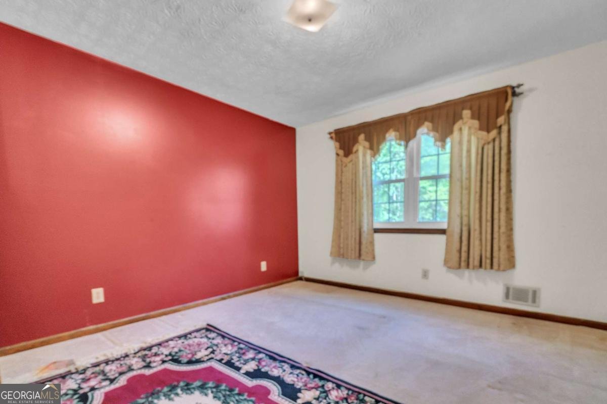 9082 Chestnut Lake Drive Jonesboro - 33