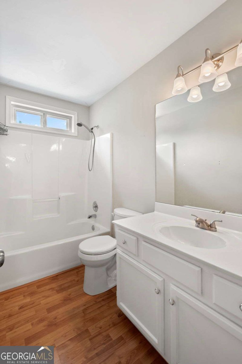 3025 Kaley Drive Kennesaw - 31