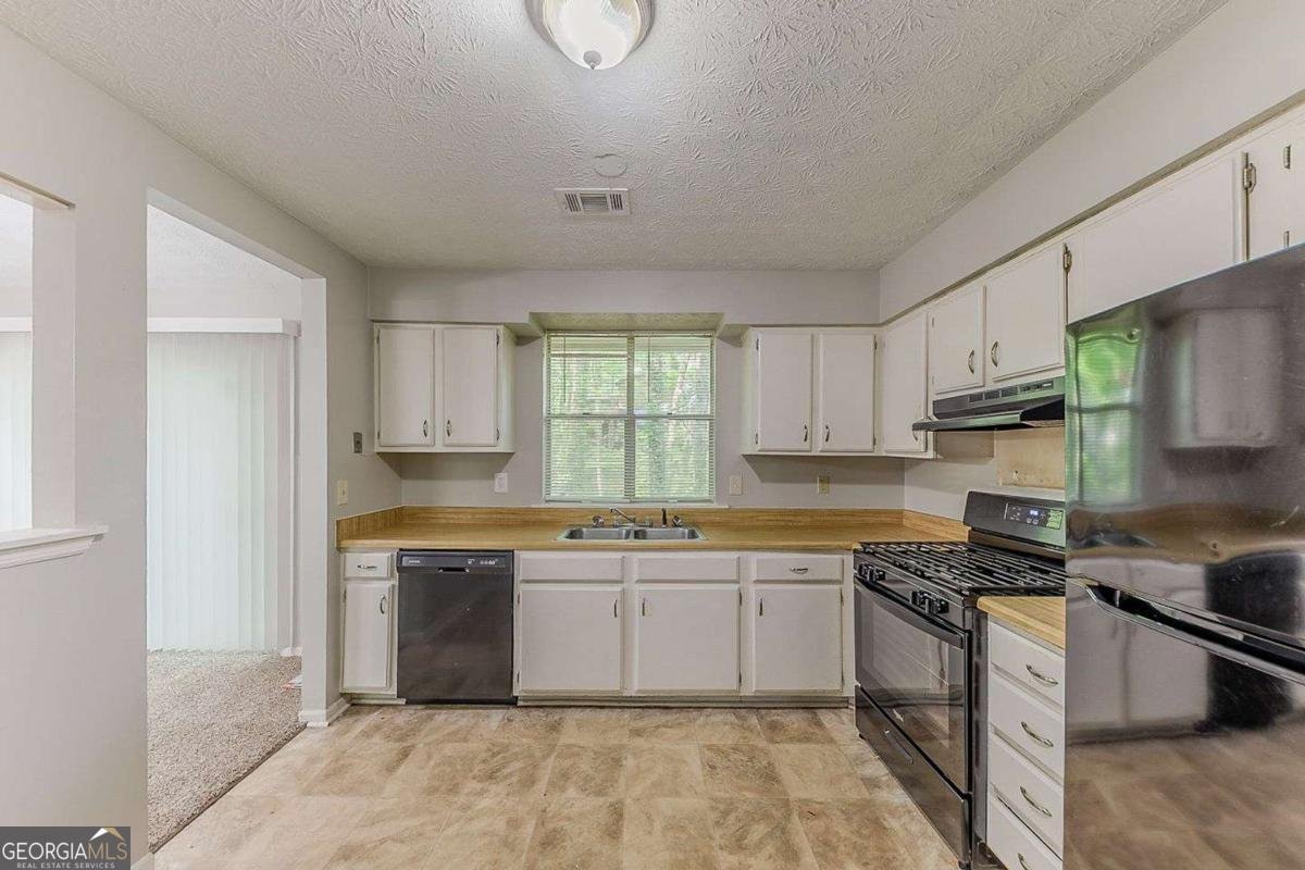 5307 Jay Way Lilburn - 3