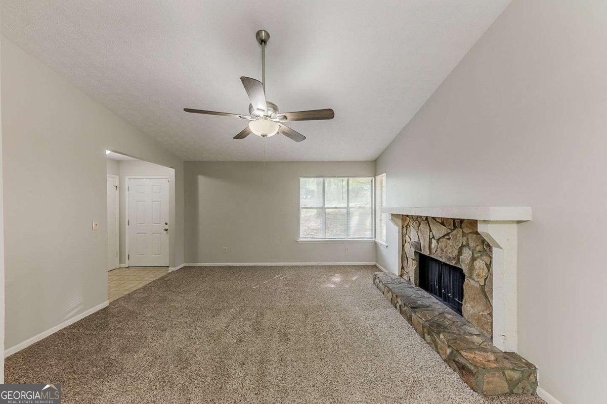5307 Jay Way Lilburn - 6