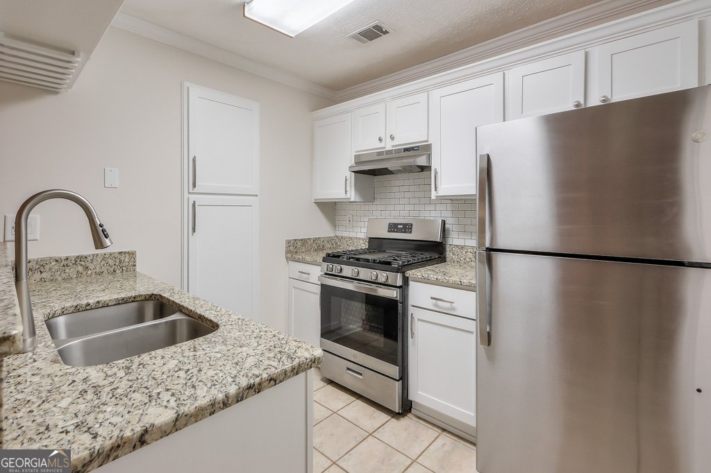 2120 River Heights Walk Marietta - 9