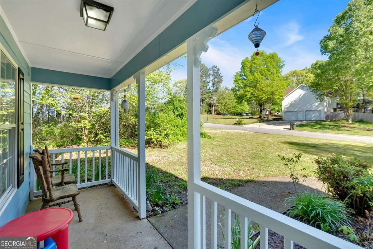 111 Amberwood Lane Euharlee - 2