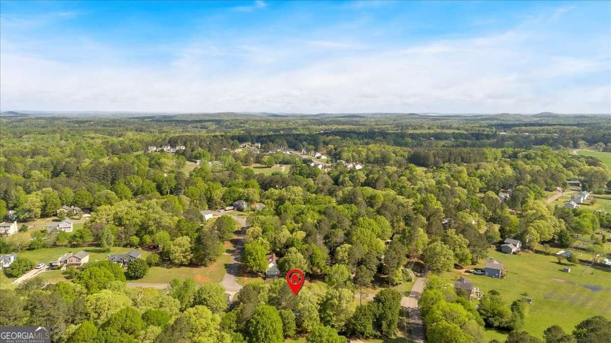 111 Amberwood Lane Euharlee - 35