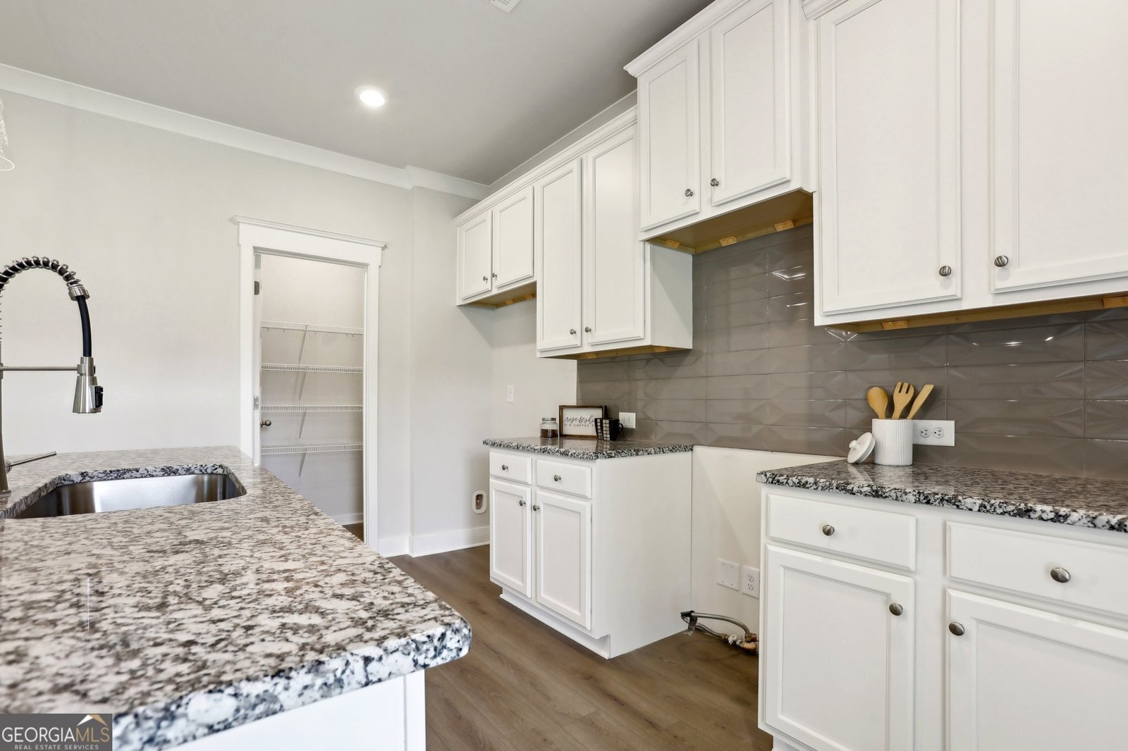 5352 Milford Drive Gainesville - 13