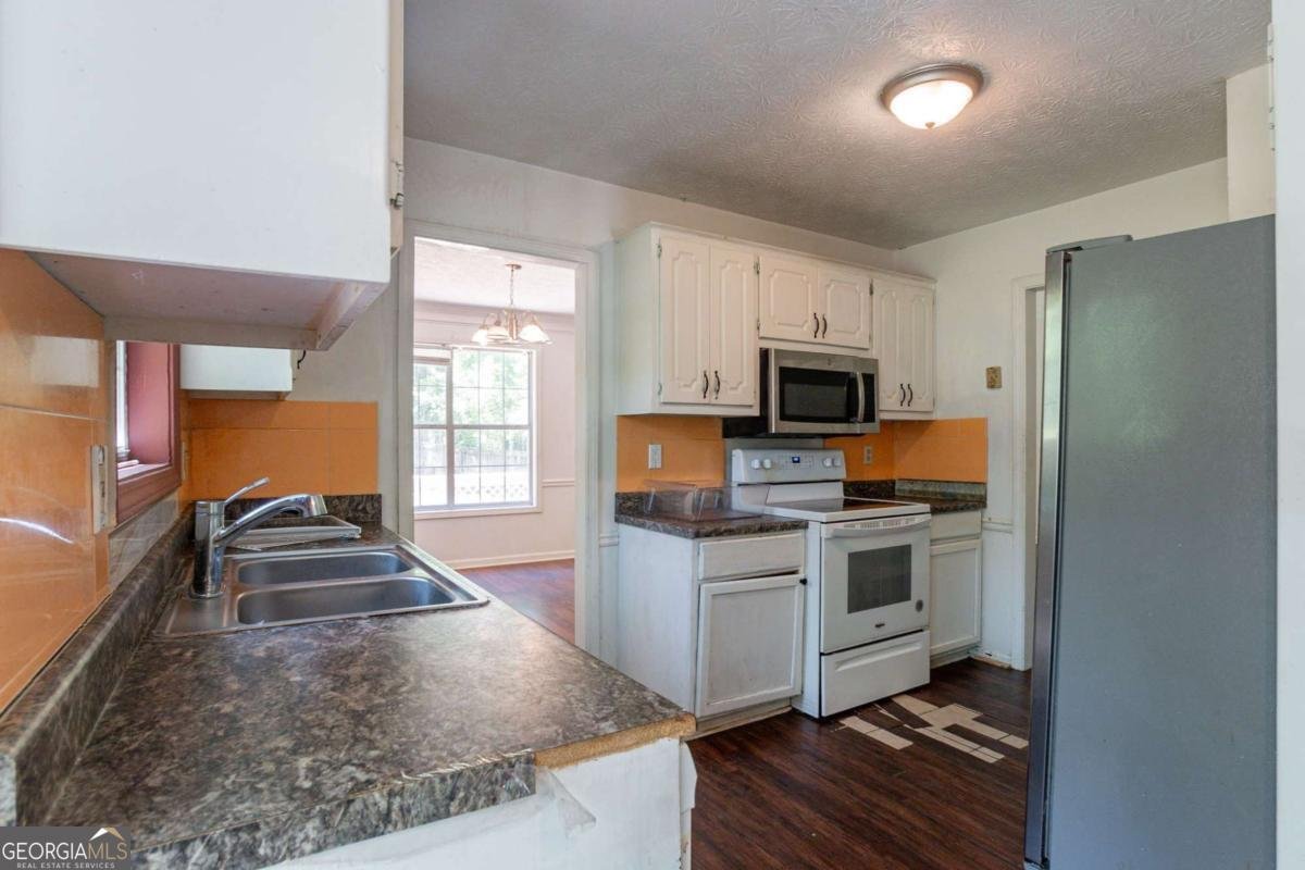 101 Valleydale Drive Stockbridge - 4