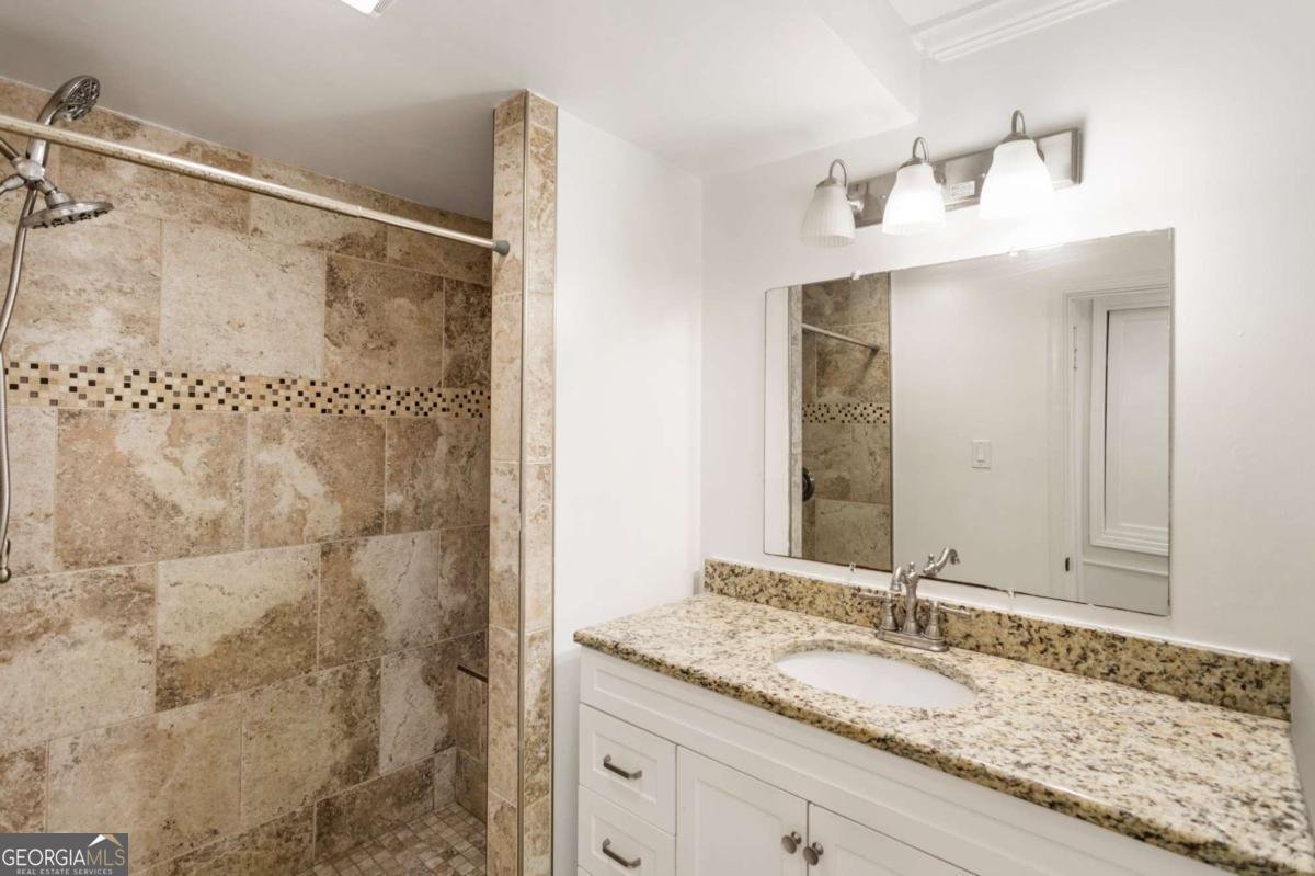 3556 Finch Road Powder Springs - 30