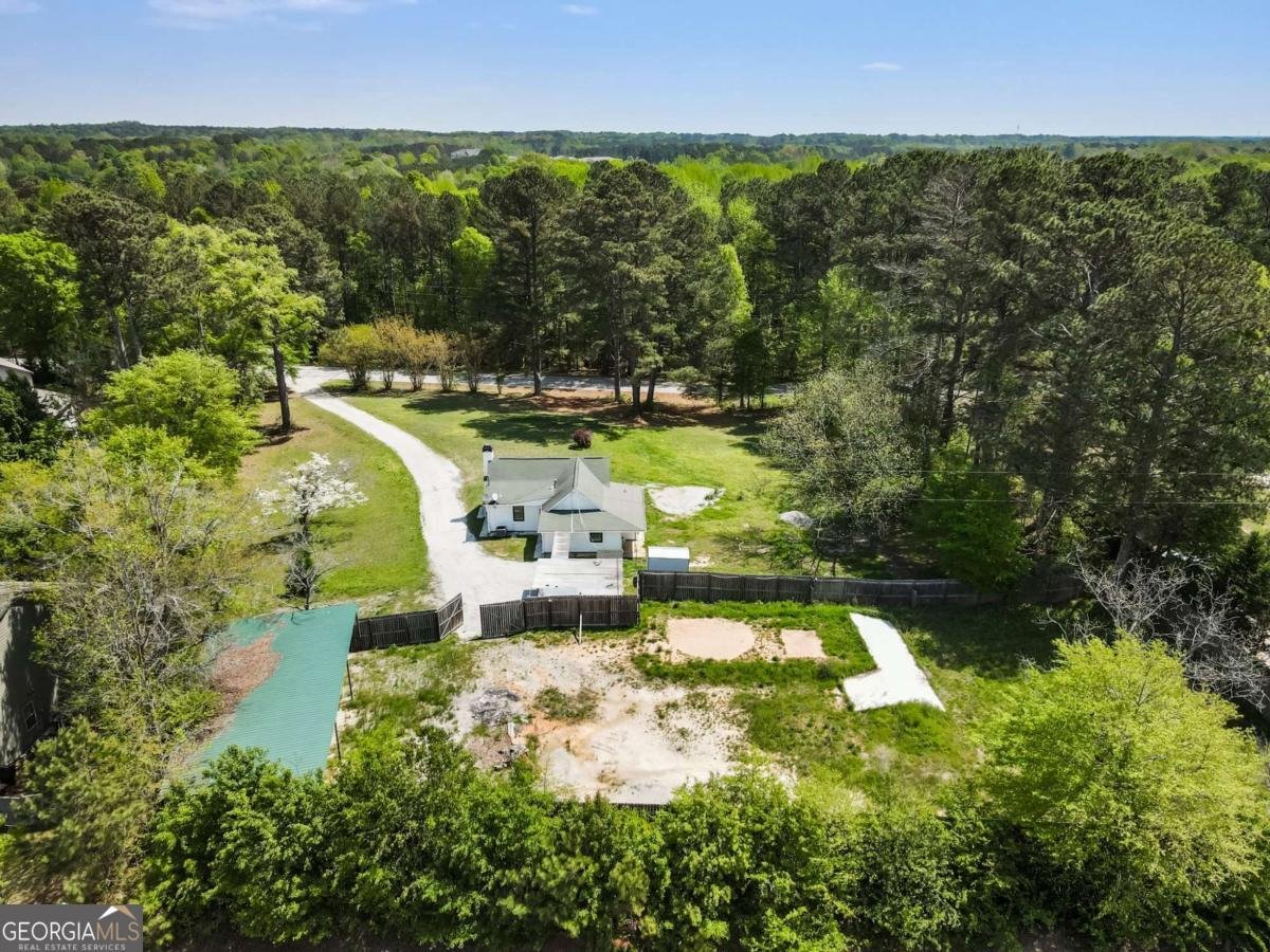 3556 Finch Road Powder Springs - 48