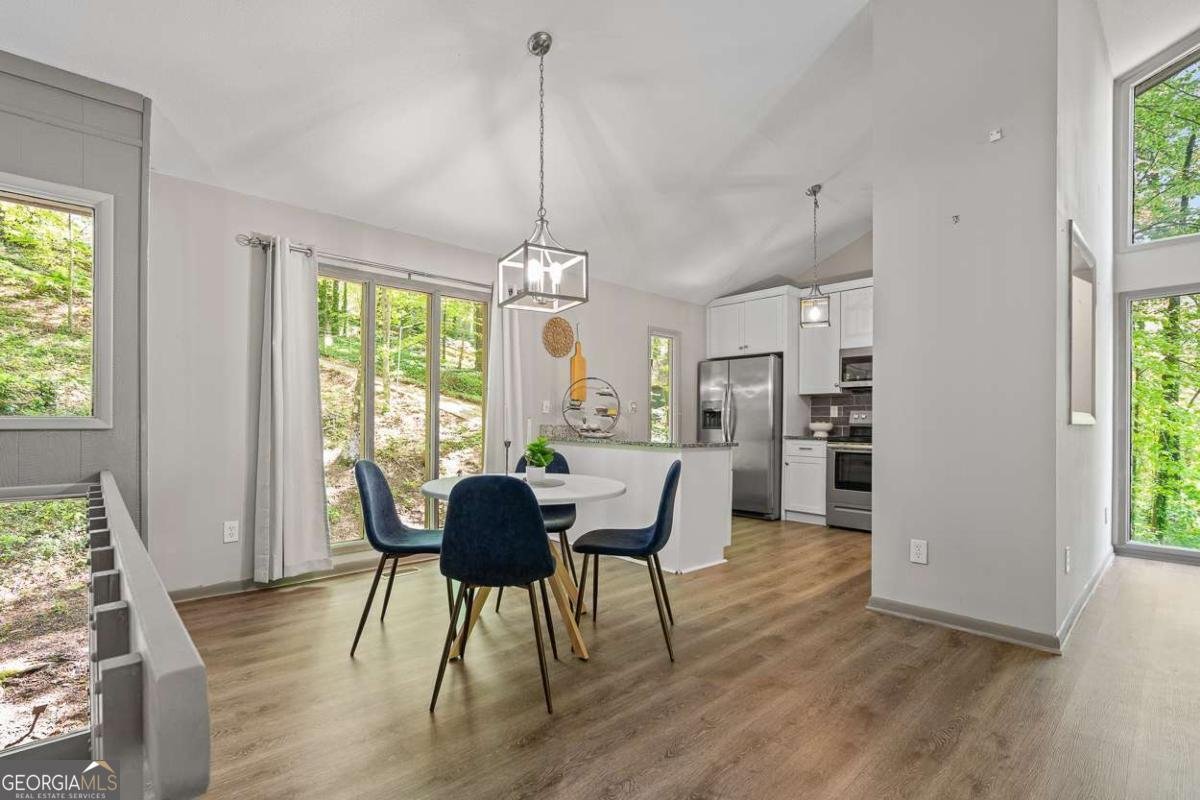 352 Theresa Court Tucker - 7