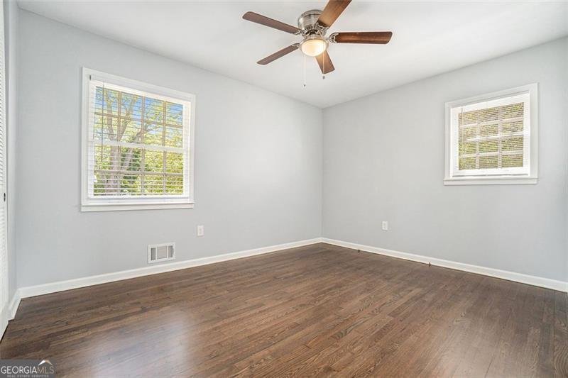 2804 CAROLYN Drive Smyrna - 14