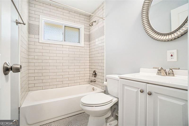 2804 CAROLYN Drive Smyrna - 15