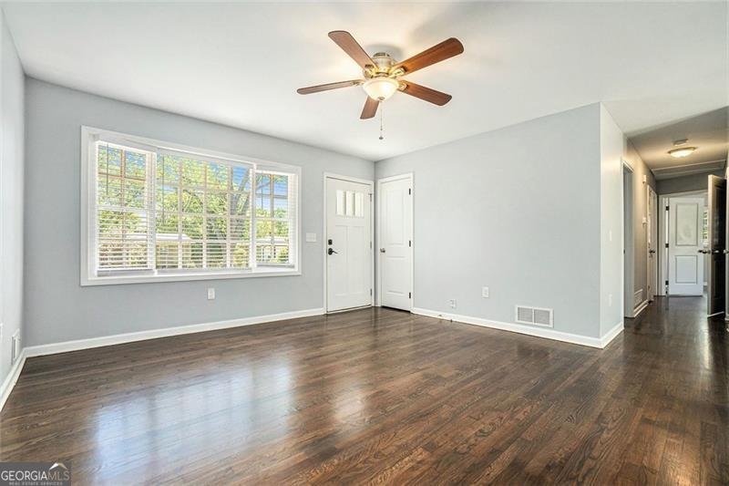2804 CAROLYN Drive Smyrna - 4