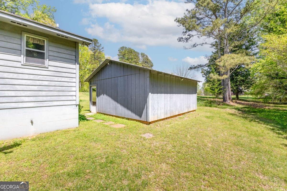 7060 A C Smith Road Dawsonville - 18