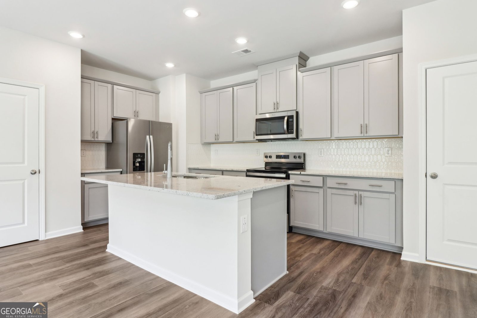 2762 Aralynn Way College Park - 18