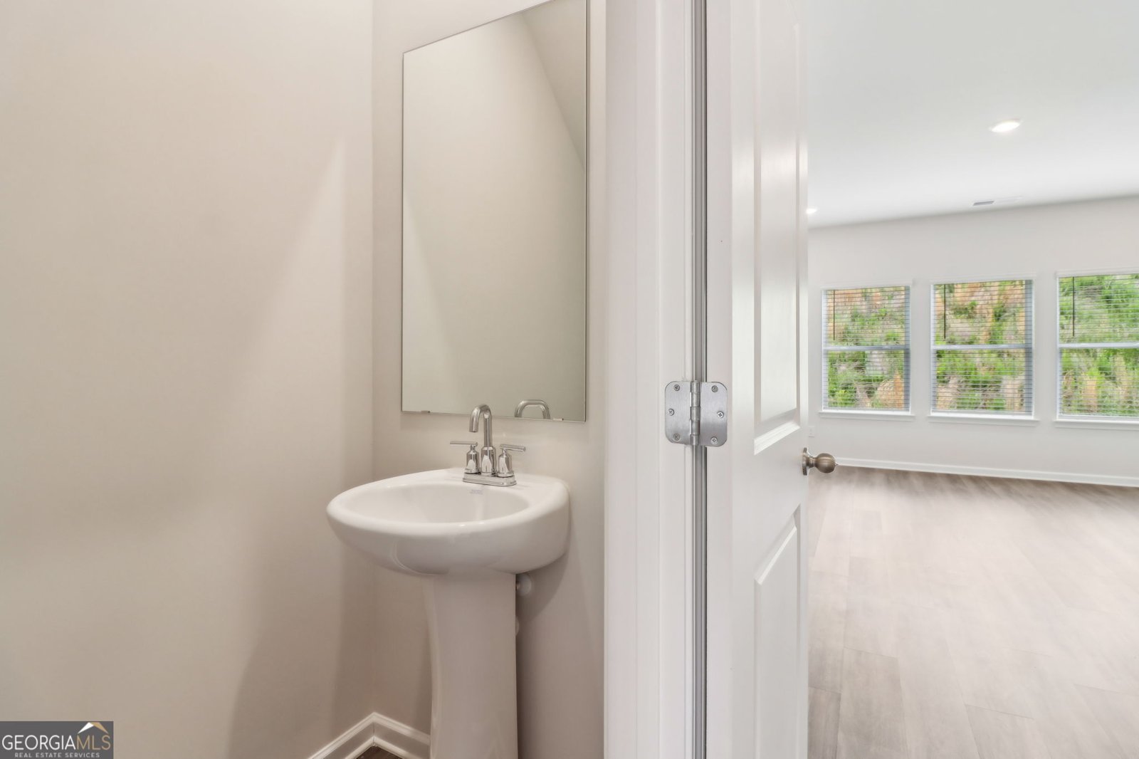 2762 Aralynn Way College Park - 22
